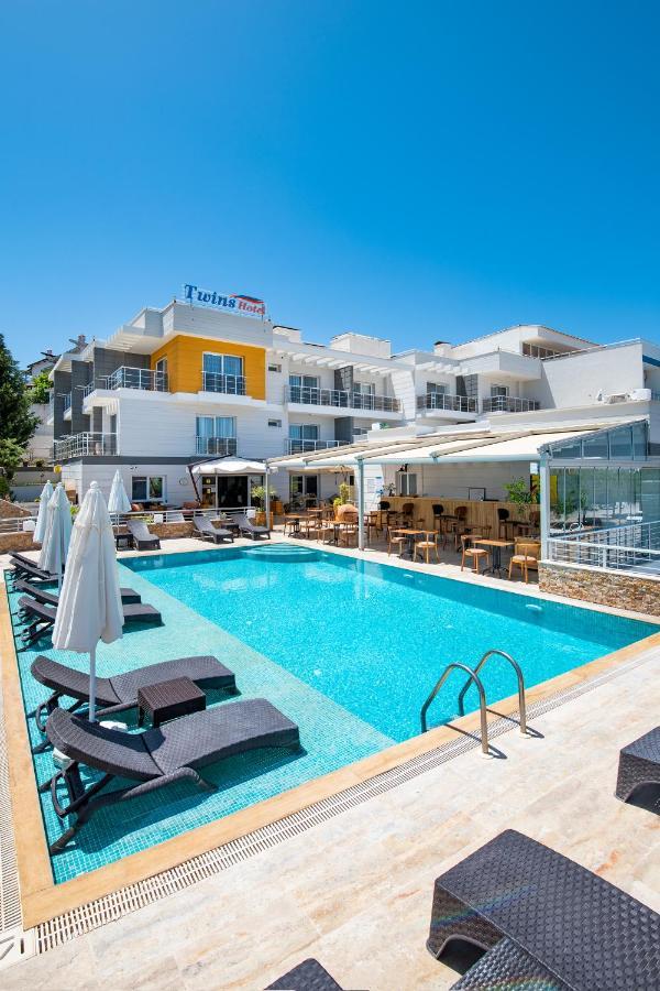 Twins Hotel Cesme Exterior photo