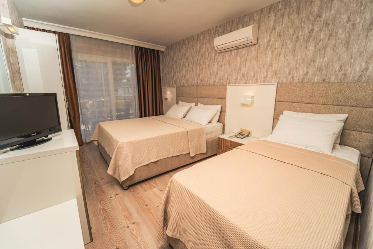 Twins Hotel Cesme Exterior photo